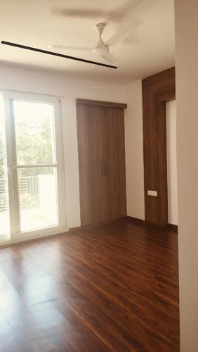  floor-mayfield-garden-d-24 Bedroom