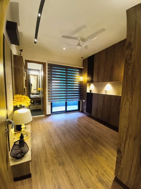  versalia 1 Living Area