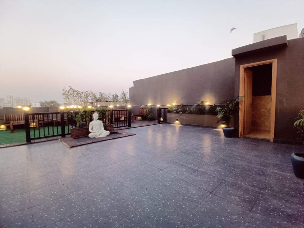  floor ardee city c 95e1 Terrace Garden