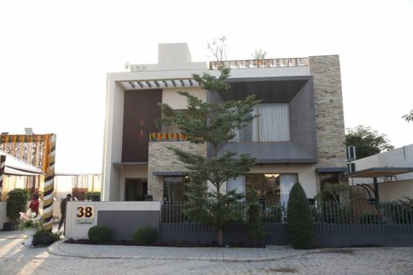  ozone-the-golden-estate Elevation