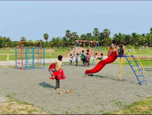  brindavan-garden Children's play area