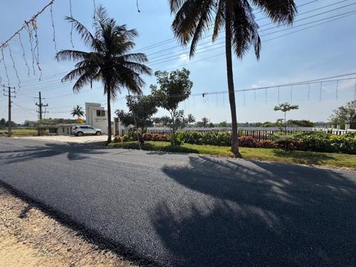  urban-glen Landscaped Gardens