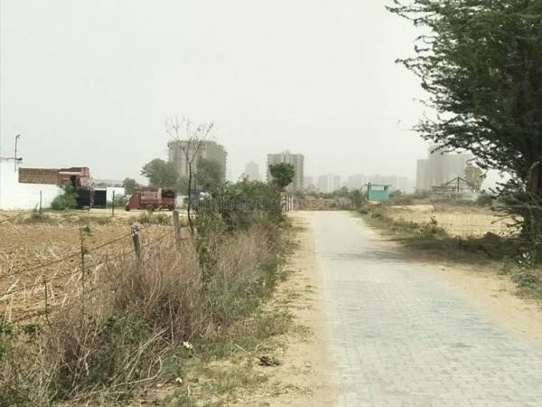 green-park-2 Internal Roads & Footpaths