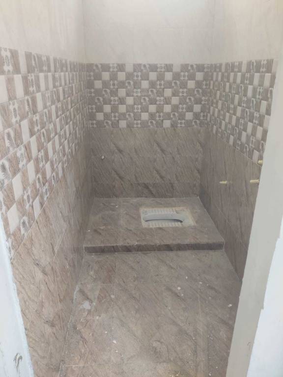  kaaviya garden Bathroom