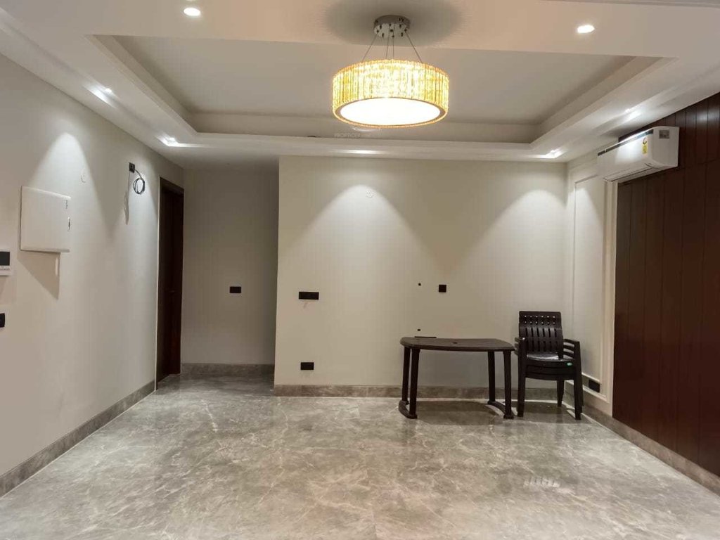  luxury living builder floor Bedroom