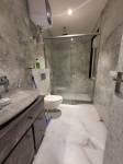  ultra-luxurious-builder-floor-2 Bathroom