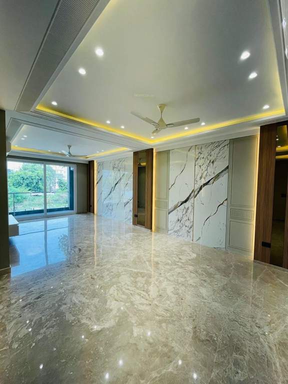  luxury floor Living Area