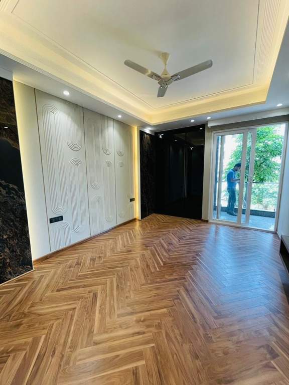  luxury floor Living Area