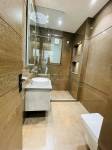  raj-luxury-floor Bathroom