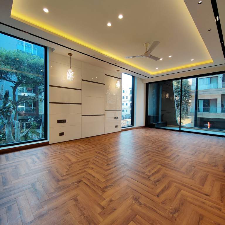  luxury 500 sq yd Living Area