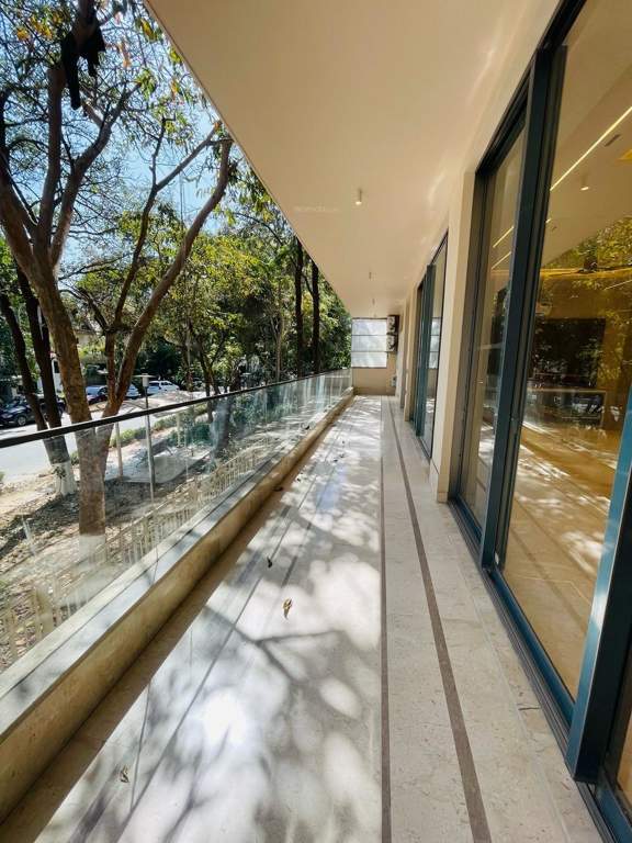  luxury malibu town Balcony