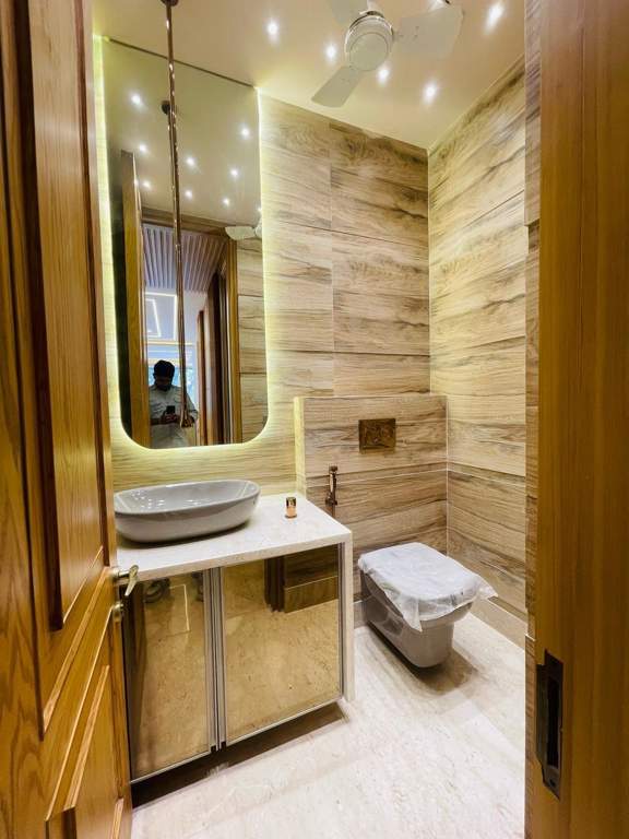  luxury malibu town Bathroom