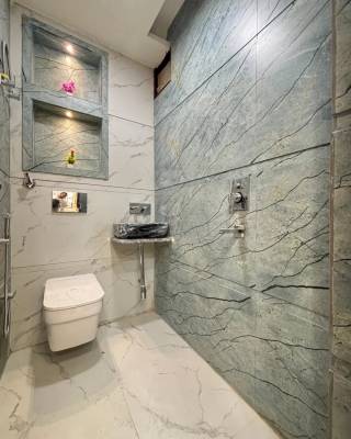  guru-ji-saste-floors Bathroom