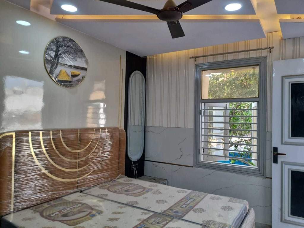  the sunrise homes Bedroom