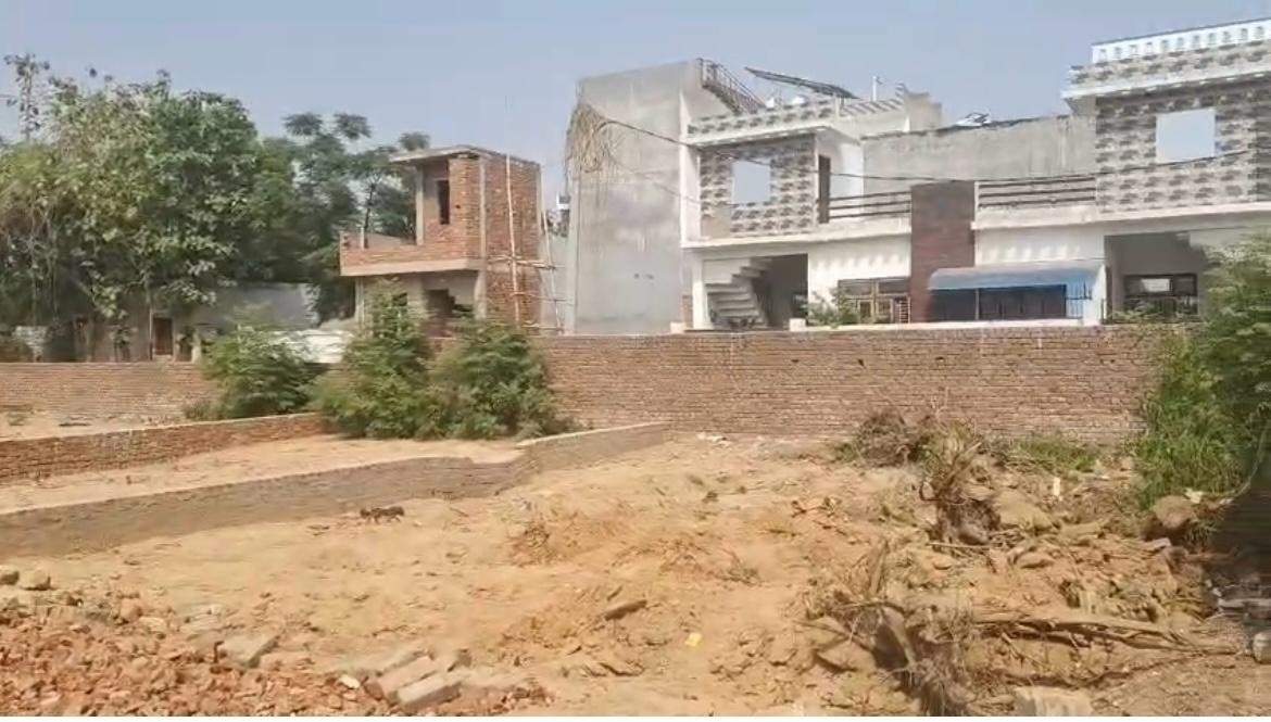  shri manglamtown Plot