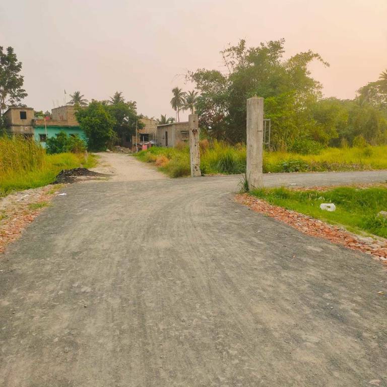  township Internal Roads & Footpaths