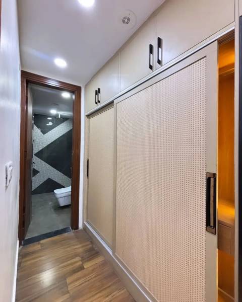  goyal-4bhk-apartment Bathroom