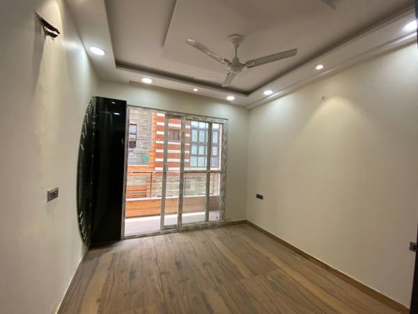  goyal-luxury-apartment Bedroom