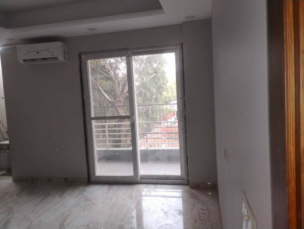  luxury floors Bedroom