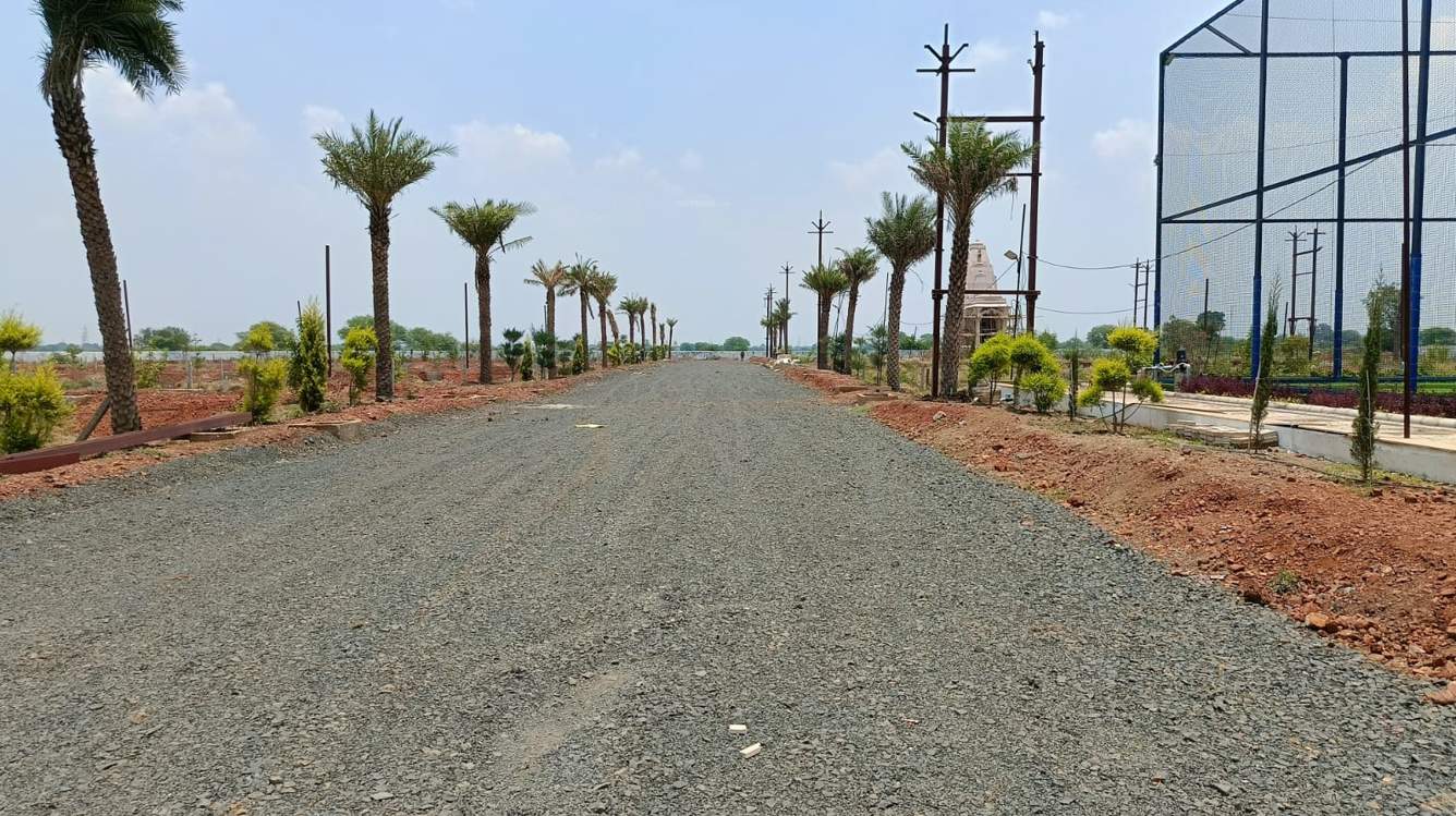  mm city Internal Roads & Footpaths