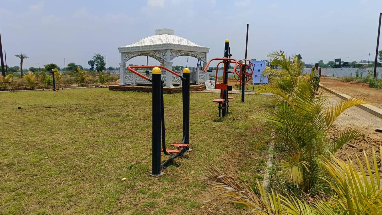  mm city Landscaped Gardens