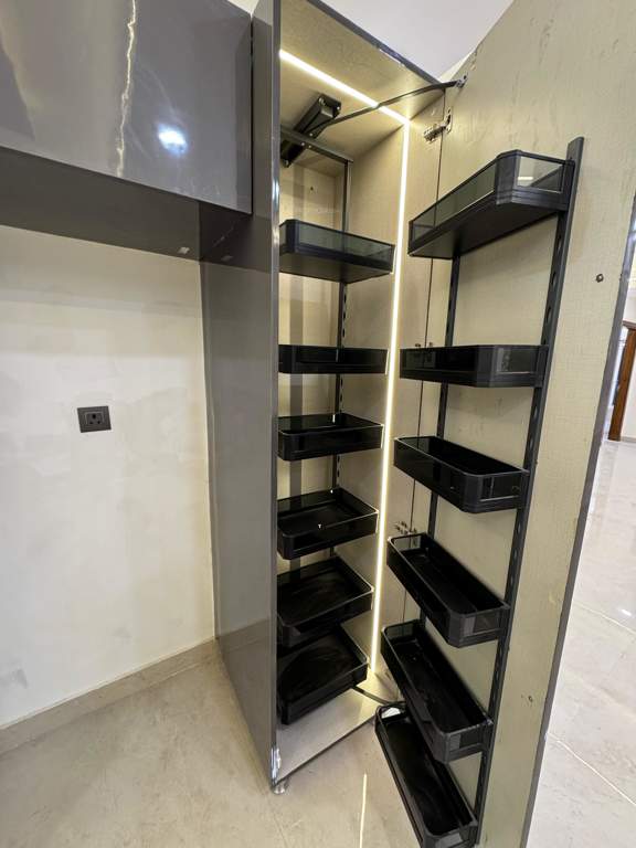  associates diamond floors Others