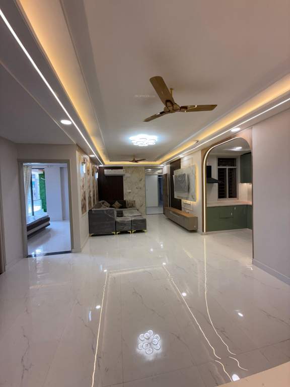  heights vi Living Area