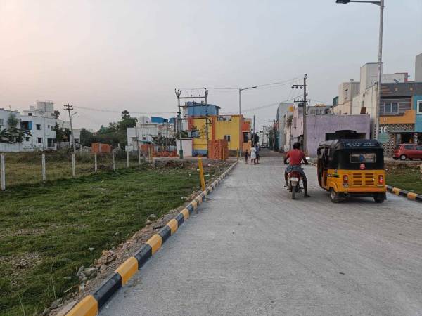  avni Internal Roads & Footpaths