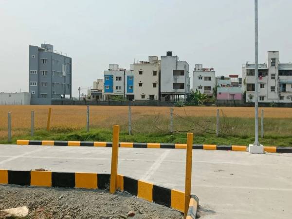  avni Internal Roads & Footpaths