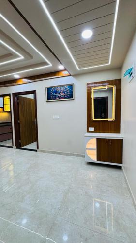  lotus-ii Living Area