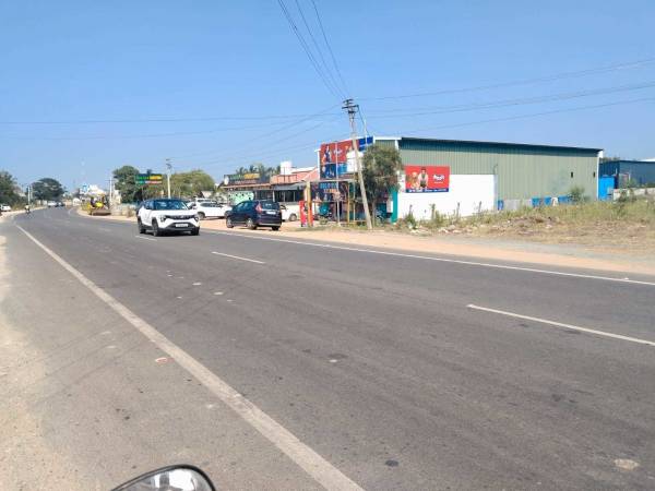  av-avenue Internal Roads & Footpaths