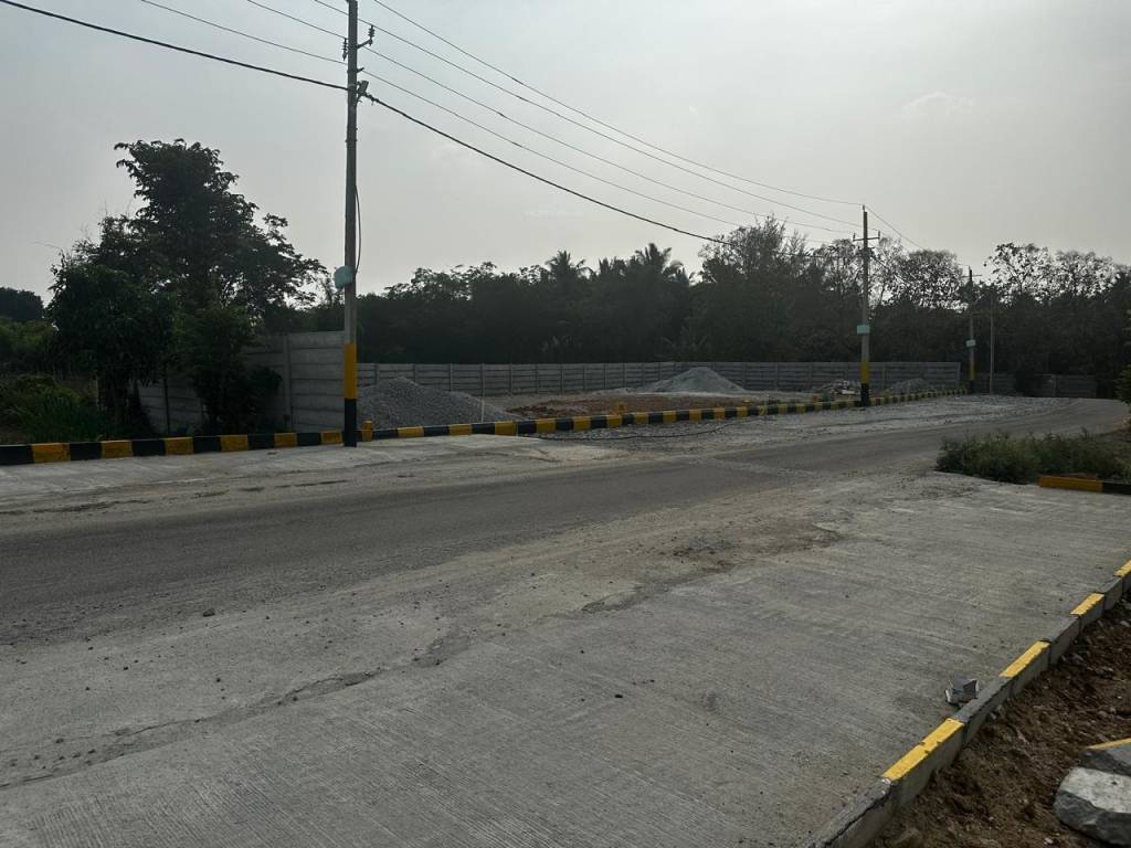  enclave Internal Roads & Footpaths