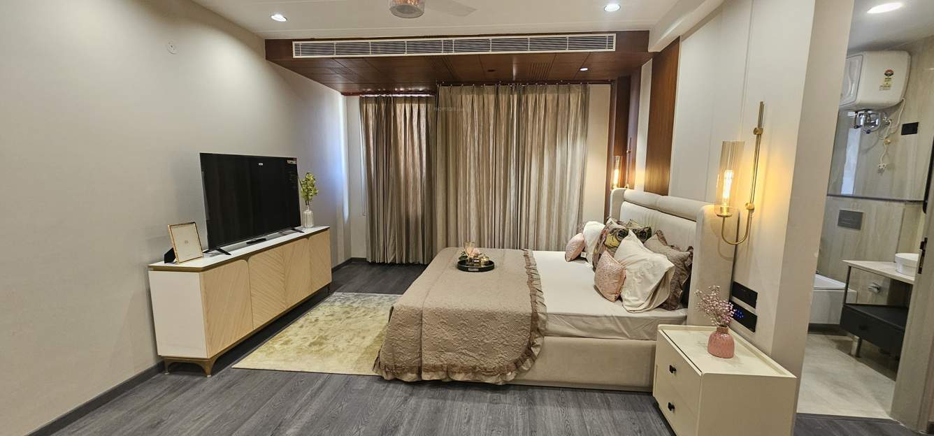 homes ultra luxury floors Bedroom