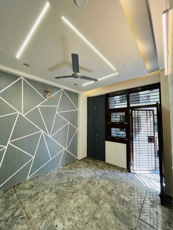  vs builder floors Bedroom