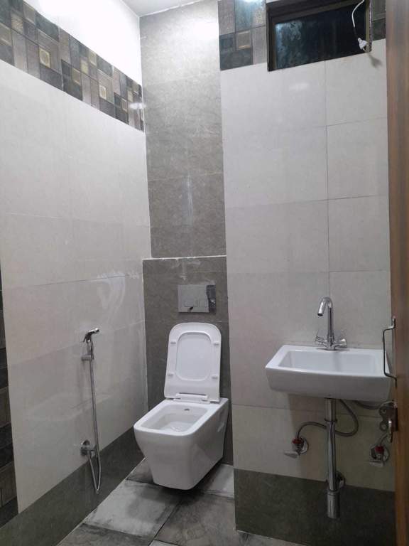  vs homes independent house Bathroom