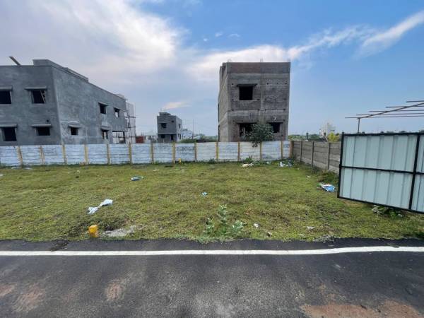  sai-city-square Plot