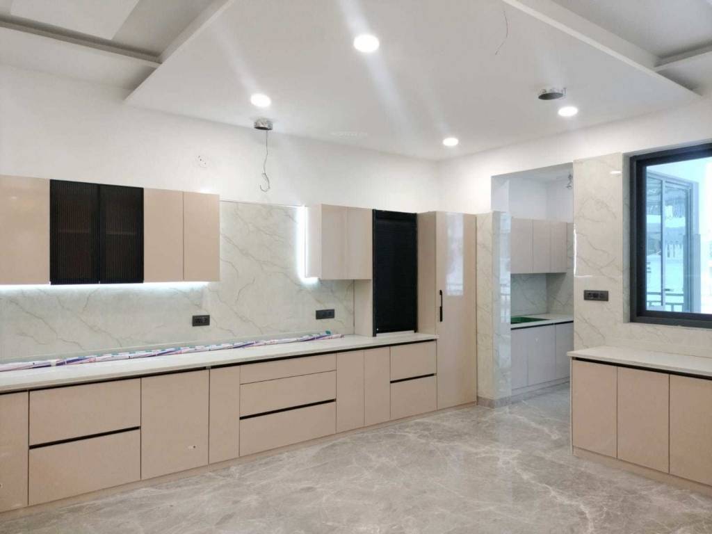  elegant floors Kitchen