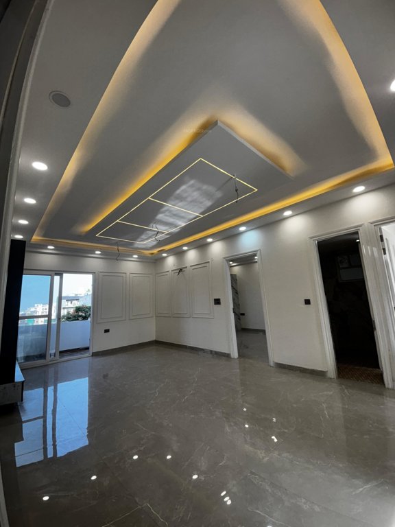  luxury floors Living Area