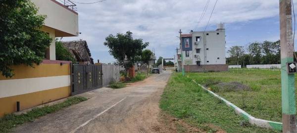  snd-gnt-road-om-lakshmi-nagar Plot