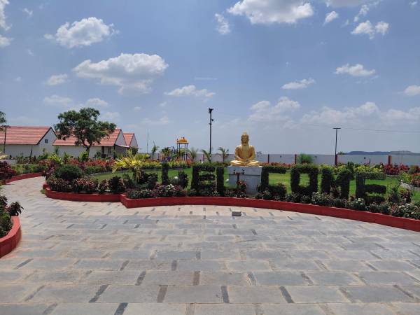  global-village Others