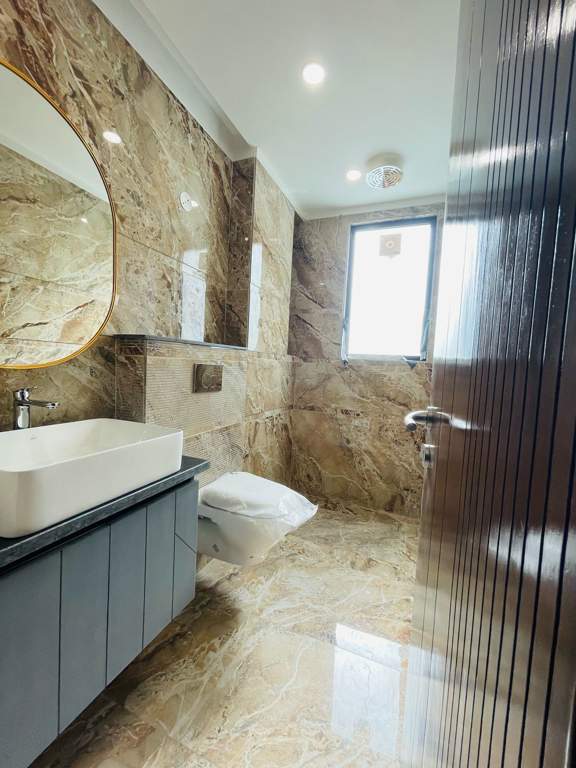  investors desire 2 Bathroom