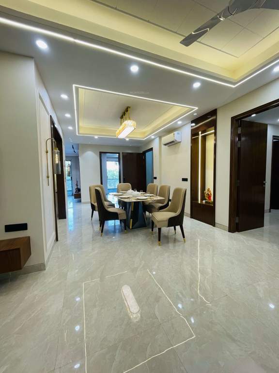  investors desire 2 Dining Area