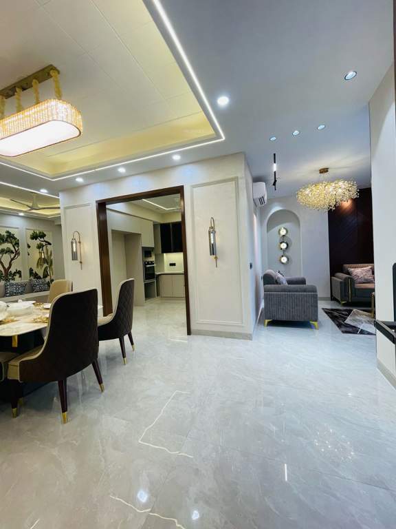  investors desire 2 Dining Area