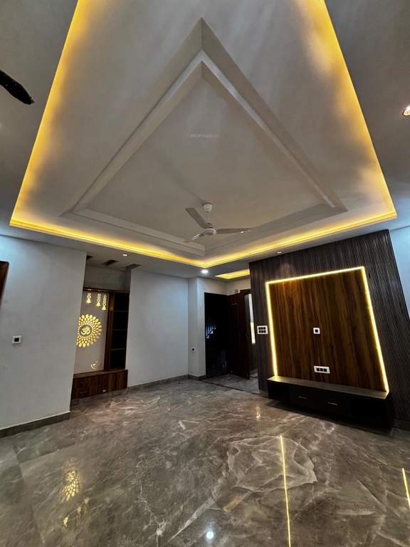  ultra luxury foors Living Area