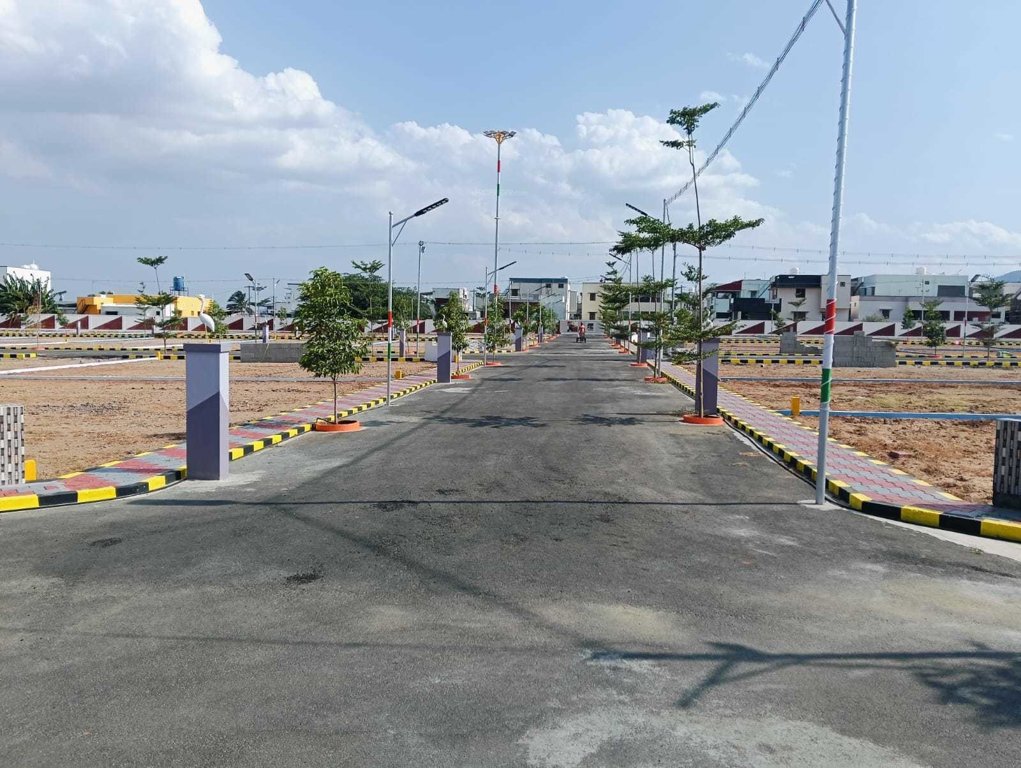 garden Internal Roads & Footpaths