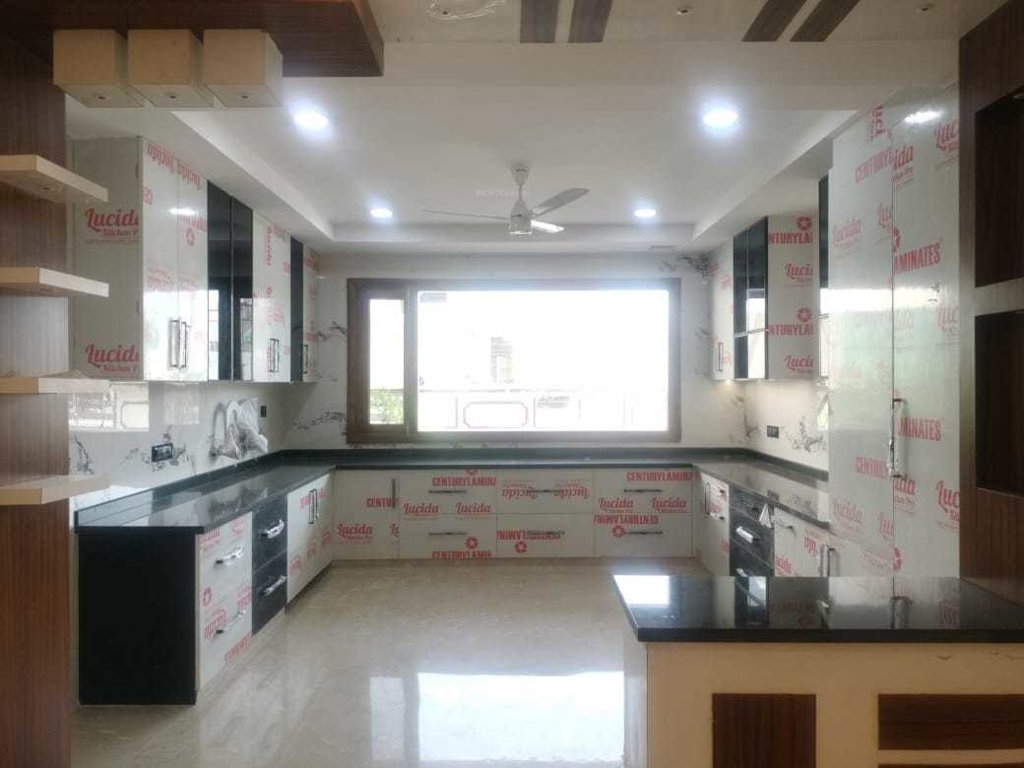  luxury floors Kitchen