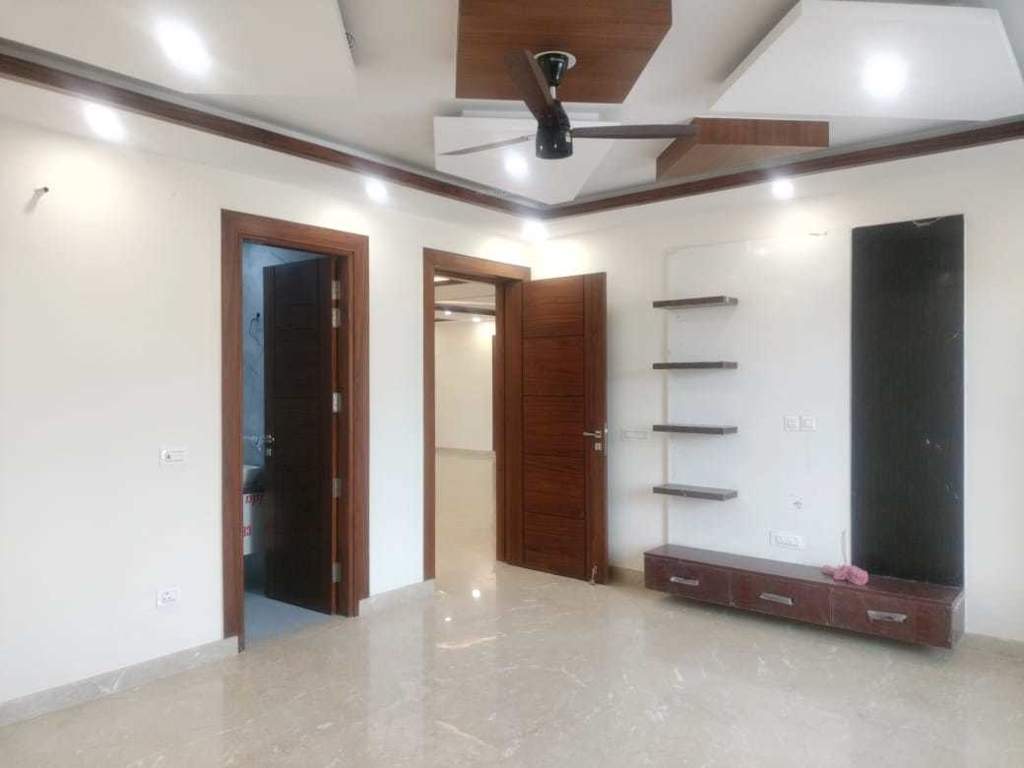  luxury floors Living Area