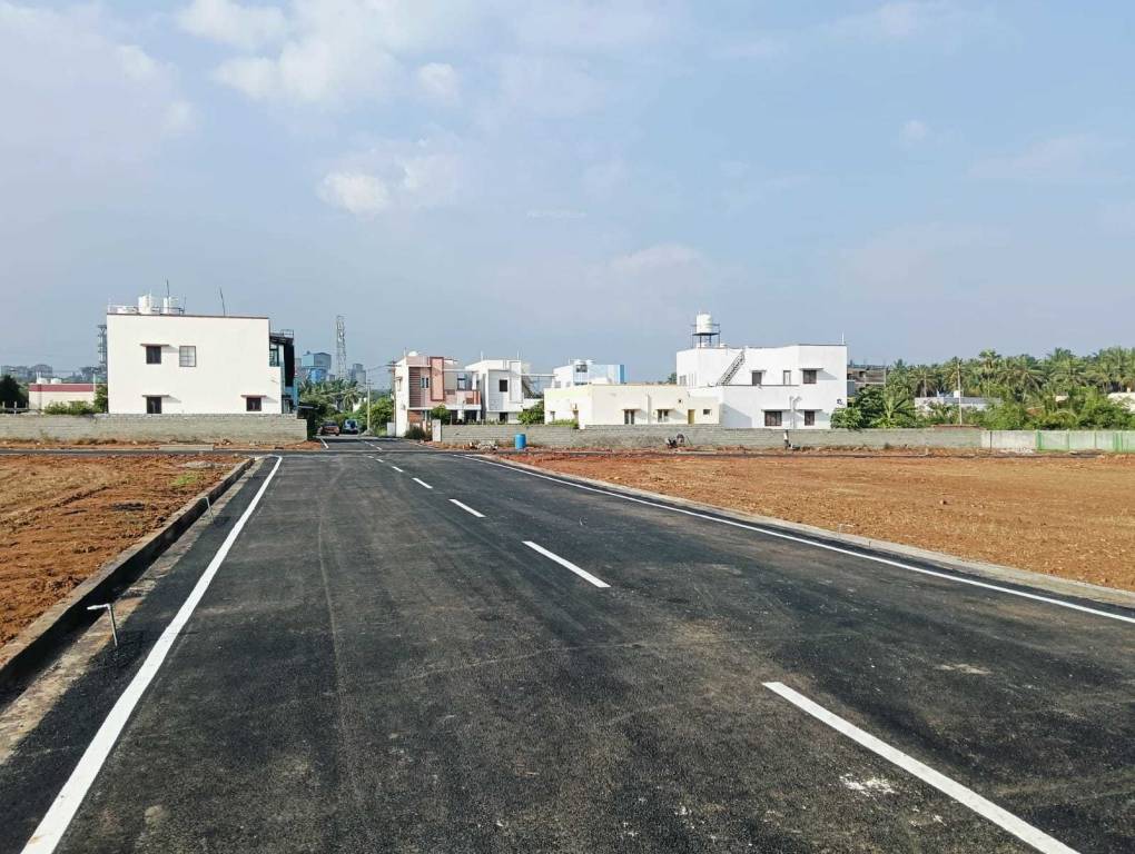  golden springs Internal Roads & Footpaths