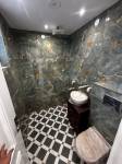 Bathroom homes-greenfield Bathroom