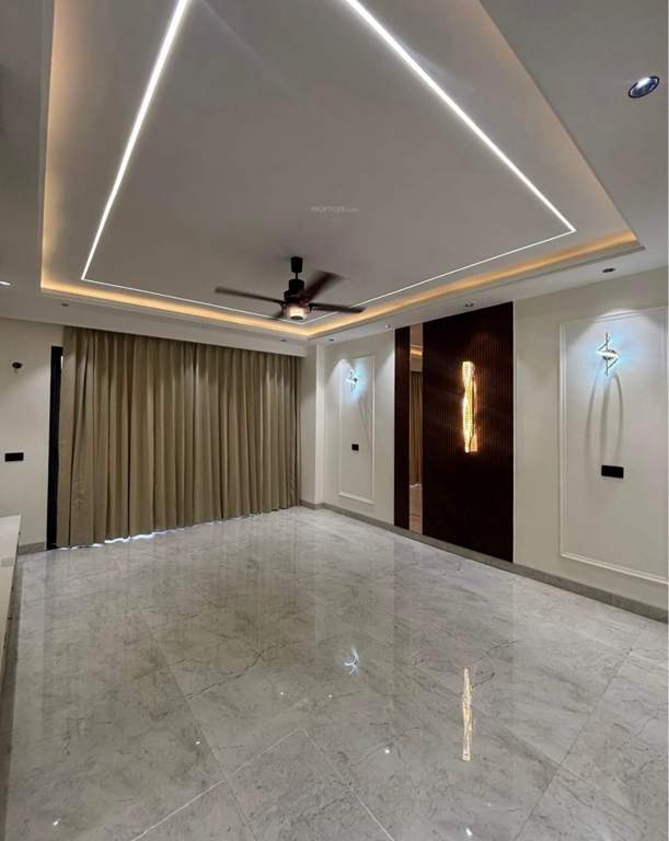  investors desire 1 Living Area